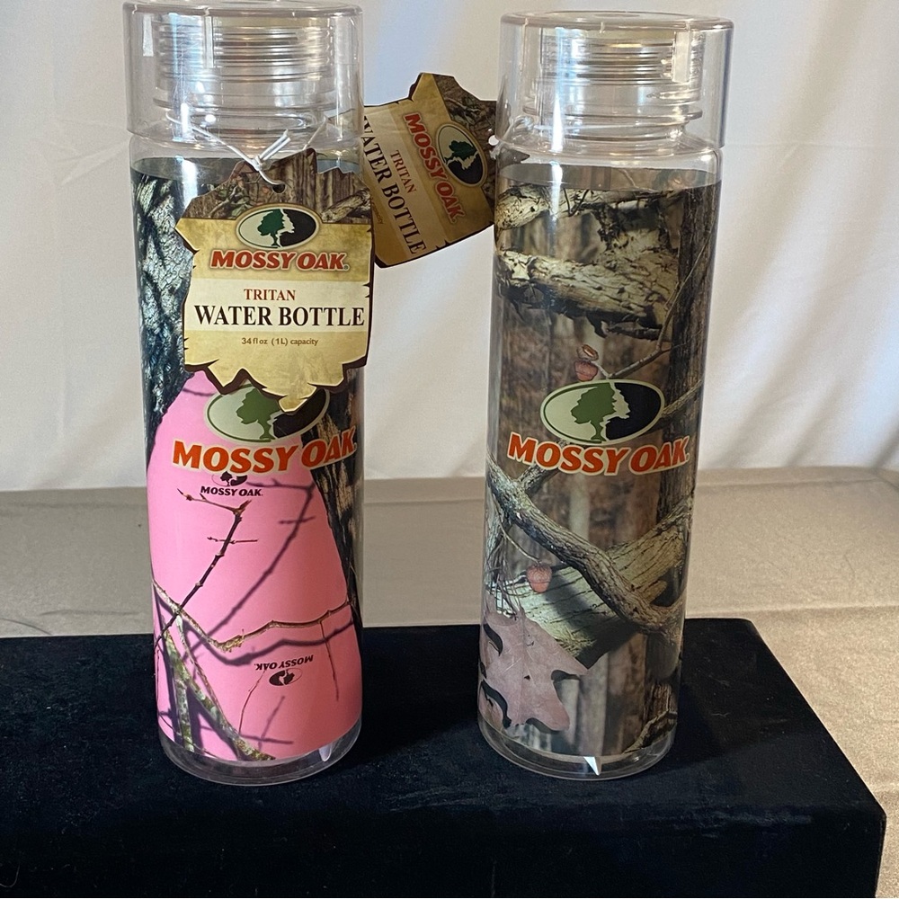 NWT  Mossy Oak set up two Triton water bottles with wide opening 34 oz